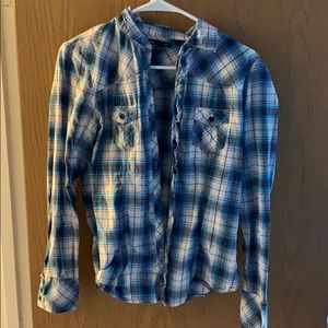 Women’s flannel long sleeve